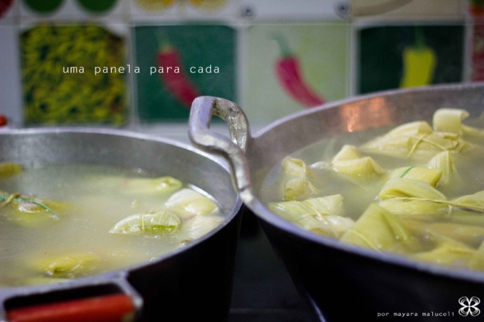 pamonhada-duas-panelas-pra-cozinhar-(mayara-maluceli-para-cozinha-da-matilde)