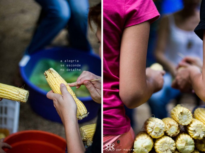 pamonhada-retirando-so-cabelos-das-espigas-(mayara-maluceli-para-cozinha-da-matilde)